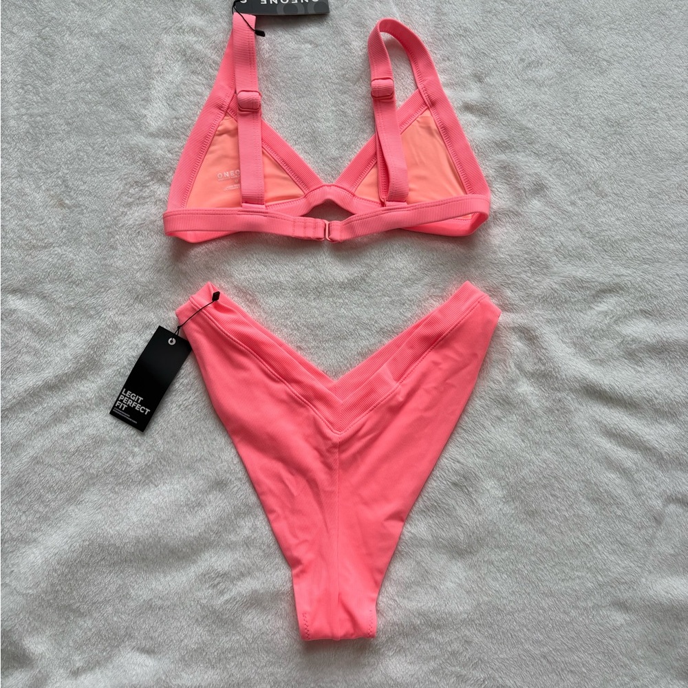OneOne Coral Bikini Set - Picture 2 of 6